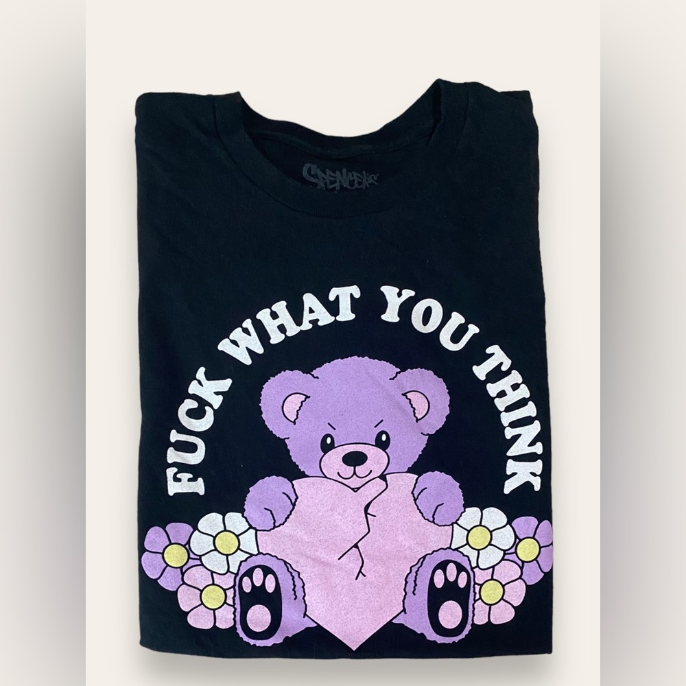 Graphic tee